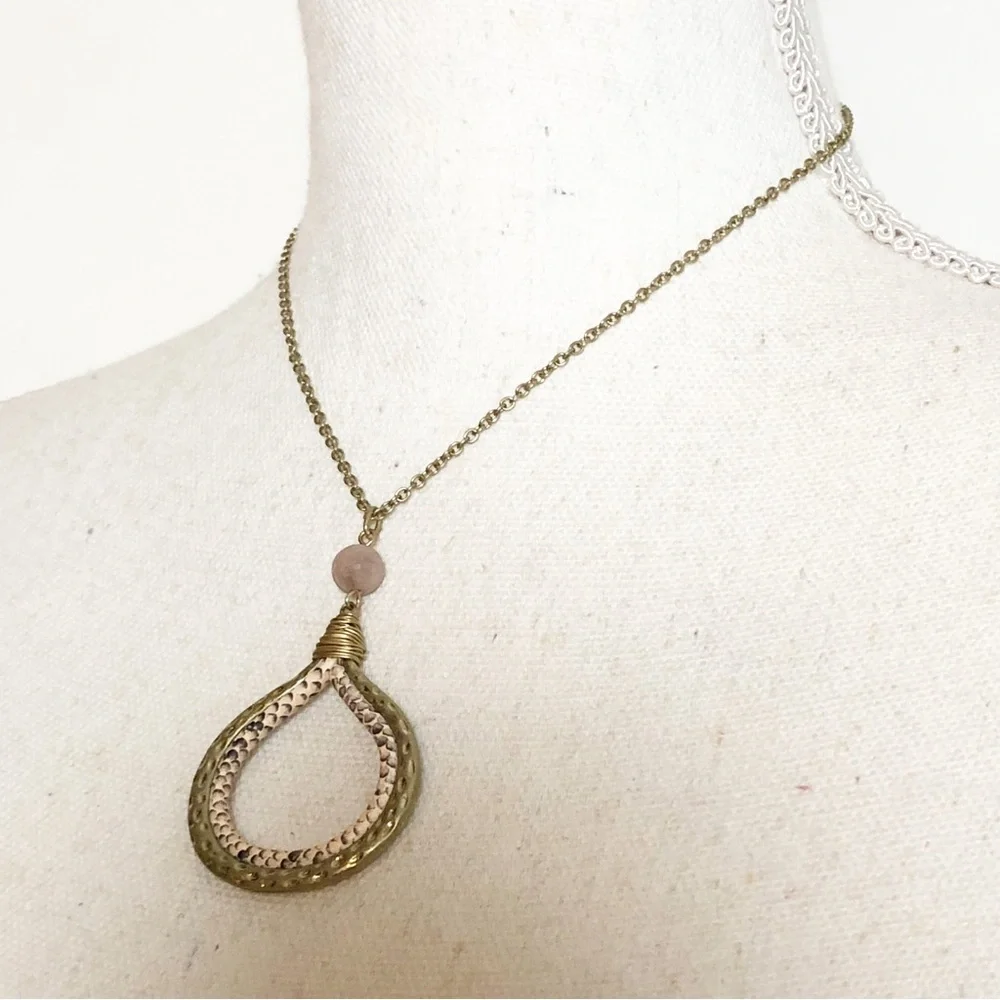 PREMIER DESIGNS River Valley Statement Necklace Gold Tone - Picture 2 of 15